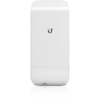 Ubiquiti NanoStation M2 Loco: Compact 2GHz 8dBi radio for wireless point-to-point, includes PoE injector. White casing.