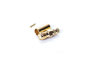 Acconet SMA female connector for ARF195 cable. Connects coaxial cables in RF applications. SKU: SMA(F)-195.