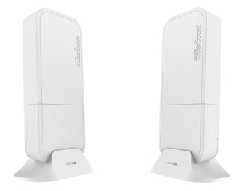MikroTik wAP 60 Kit: Two small white wireless units for establishing a high-speed, point-to-point 60GHz wireless connection.
