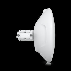Ubiquiti Wave-LR: a 60GHz/5GHz long-range radio with integrated antenna, GPS, and PoE injector for reliable wireless connectivity.