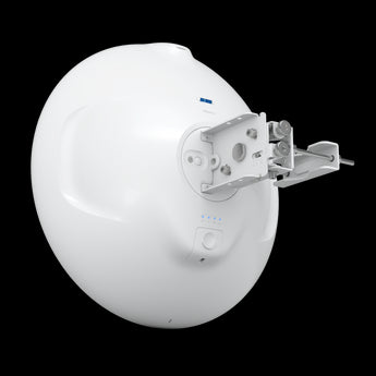 Ubiquiti Wave-LR: a 60GHz/5GHz long-range radio with integrated antenna, GPS, and PoE injector for reliable wireless connectivity.