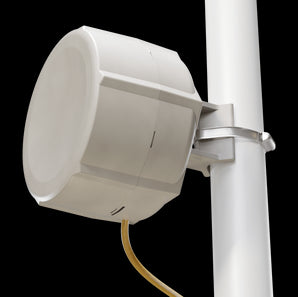 MikroTik SXT LTE6 kit: Weatherproof outdoor LTE antenna with FG621-EA card for uninterrupted mobile internet connectivity.