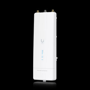 Ubiquiti UISP Wave MLO5 dual 5GHz Wi-Fi 7 radio with POE injector for point-to-point and point-to-multipoint wireless networking.
