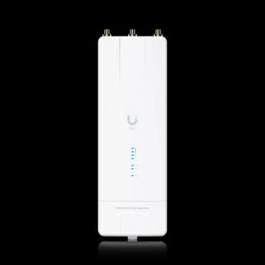 Ubiquiti UISP Wave MLO5 dual 5GHz Wi-Fi 7 radio with POE injector for point-to-point and point-to-multipoint wireless networking.