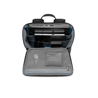 Dell Gaming Backpack 17 GM1720PM for laptops, durable and water-resistant